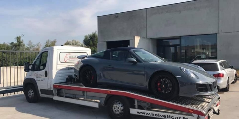 Porsche 911 — livraison finale client par Helveticar
